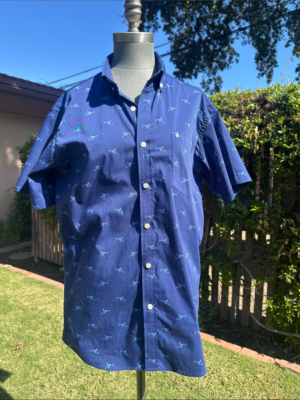 IZOD Men's Navy Blue Short-Sleeve Button-Up Shirt with Shark Print